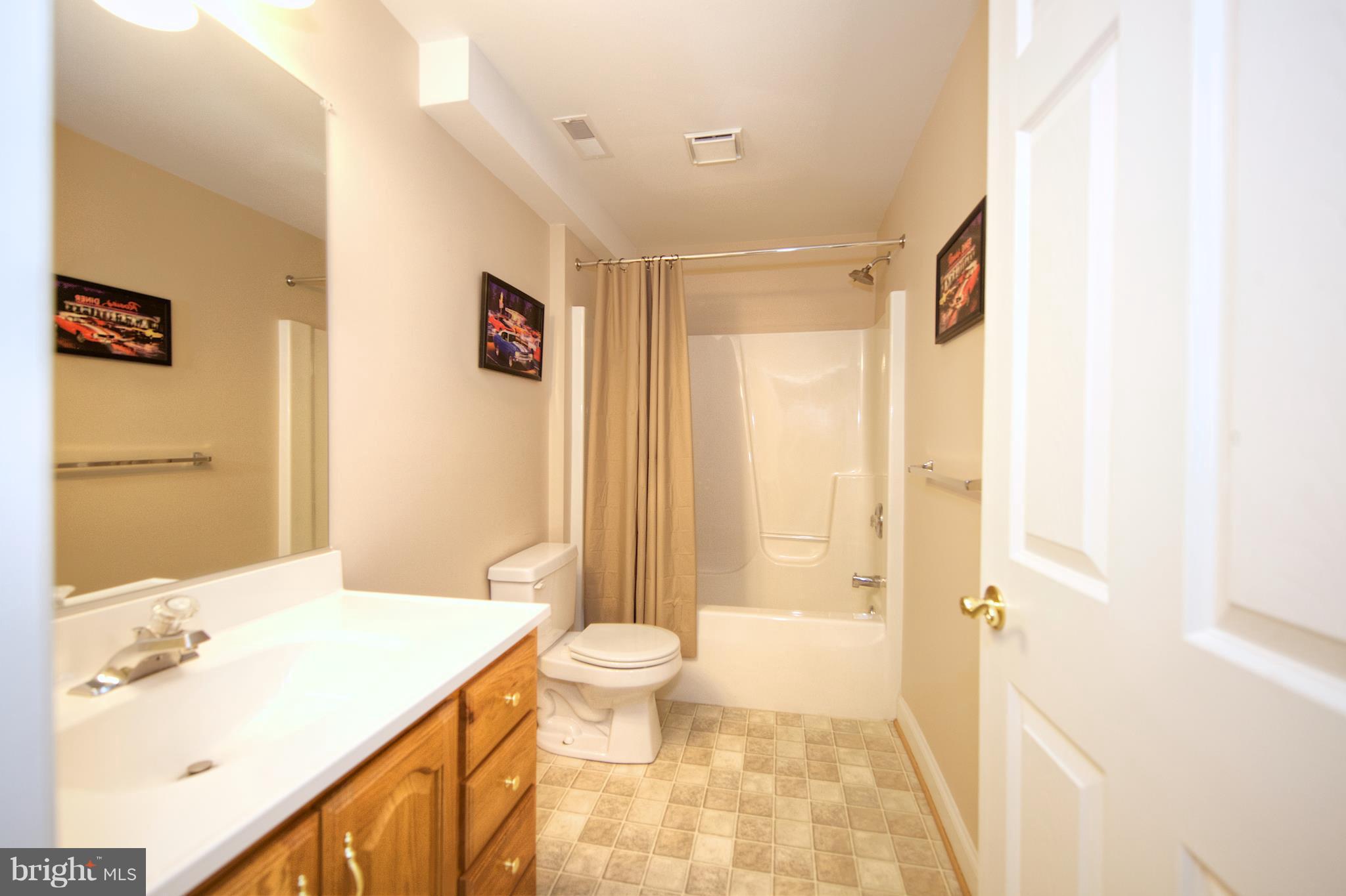 2127 Harkins Road Pylesville, MD 21132 - Photo 19 of 28 Bath