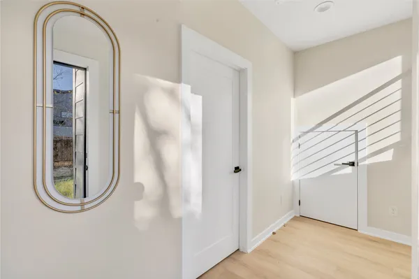 $515,000 | 2309 Montopolis Drive, Unit 7, Austin, TX 78741