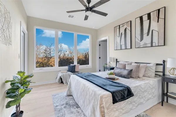 $515,000 | 2309 Montopolis Drive, Unit 7, Austin, TX 78741