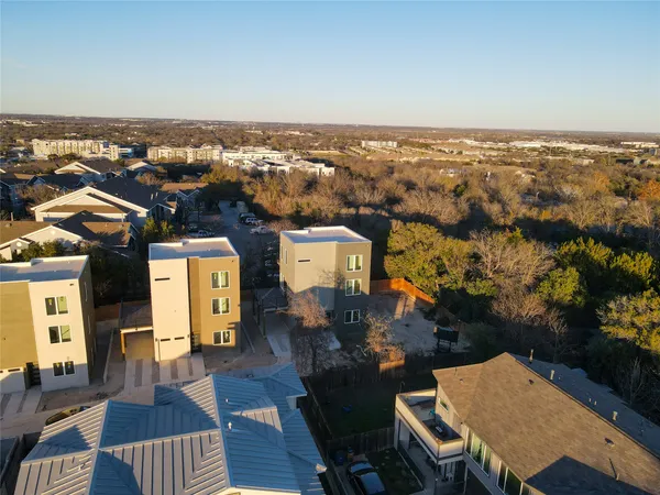 $515,000 | 2309 Montopolis Drive, Unit 7, Austin, TX 78741