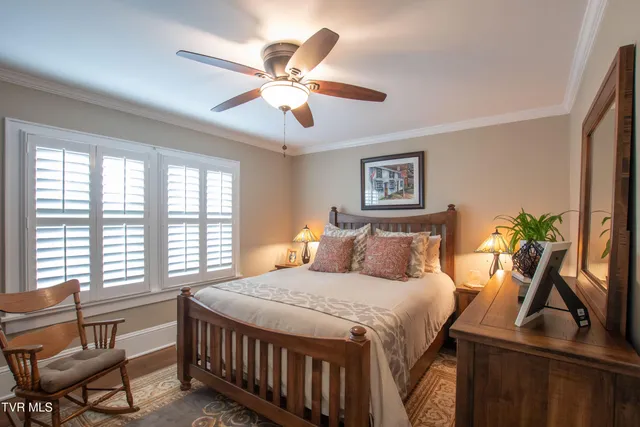 $648,500 | 224 Mason Place, Abingdon, VA 24210