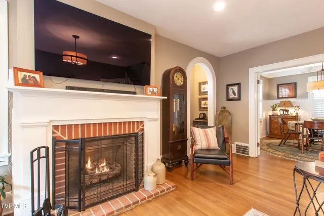 $648,500 | 224 Mason Place, Abingdon, VA 24210