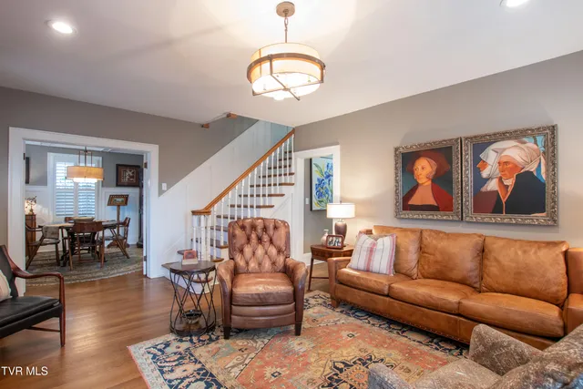 $648,500 | 224 Mason Place, Abingdon, VA 24210