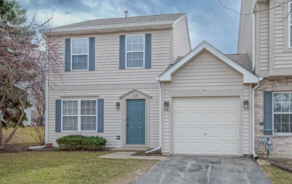 $2,150 | 1431 West Split Oak Circle, Round Lake Beach, IL 60073