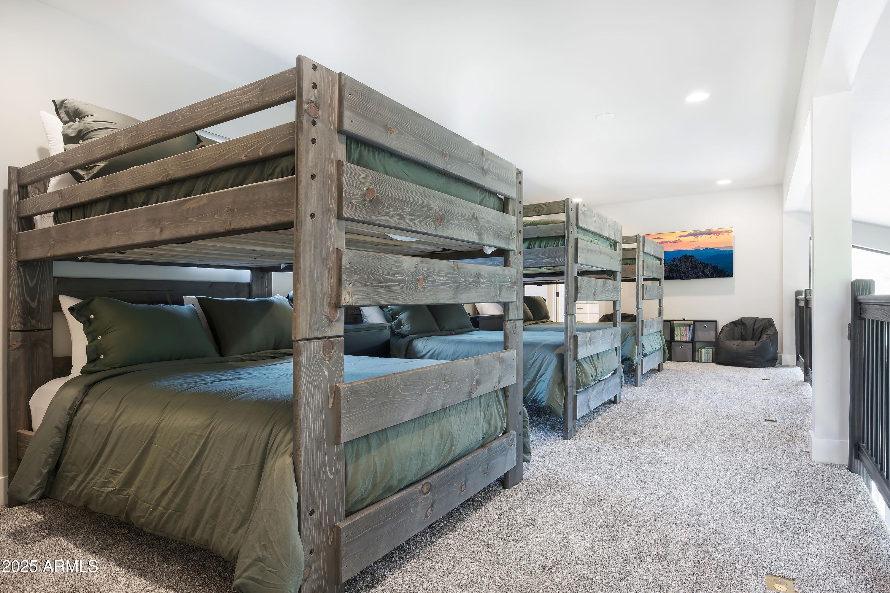 6564 Spirit Trail Pine, AZ 85544 - Photo 19 of 28 Loft_Trendy Pine LodgeHR