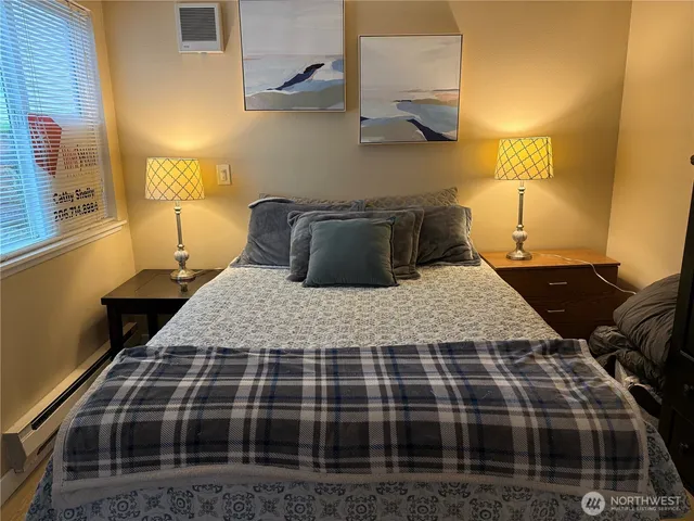 $299,950 | 21301 52nd Avenue West, Unit B112, Mountlake Terrace, WA 98043