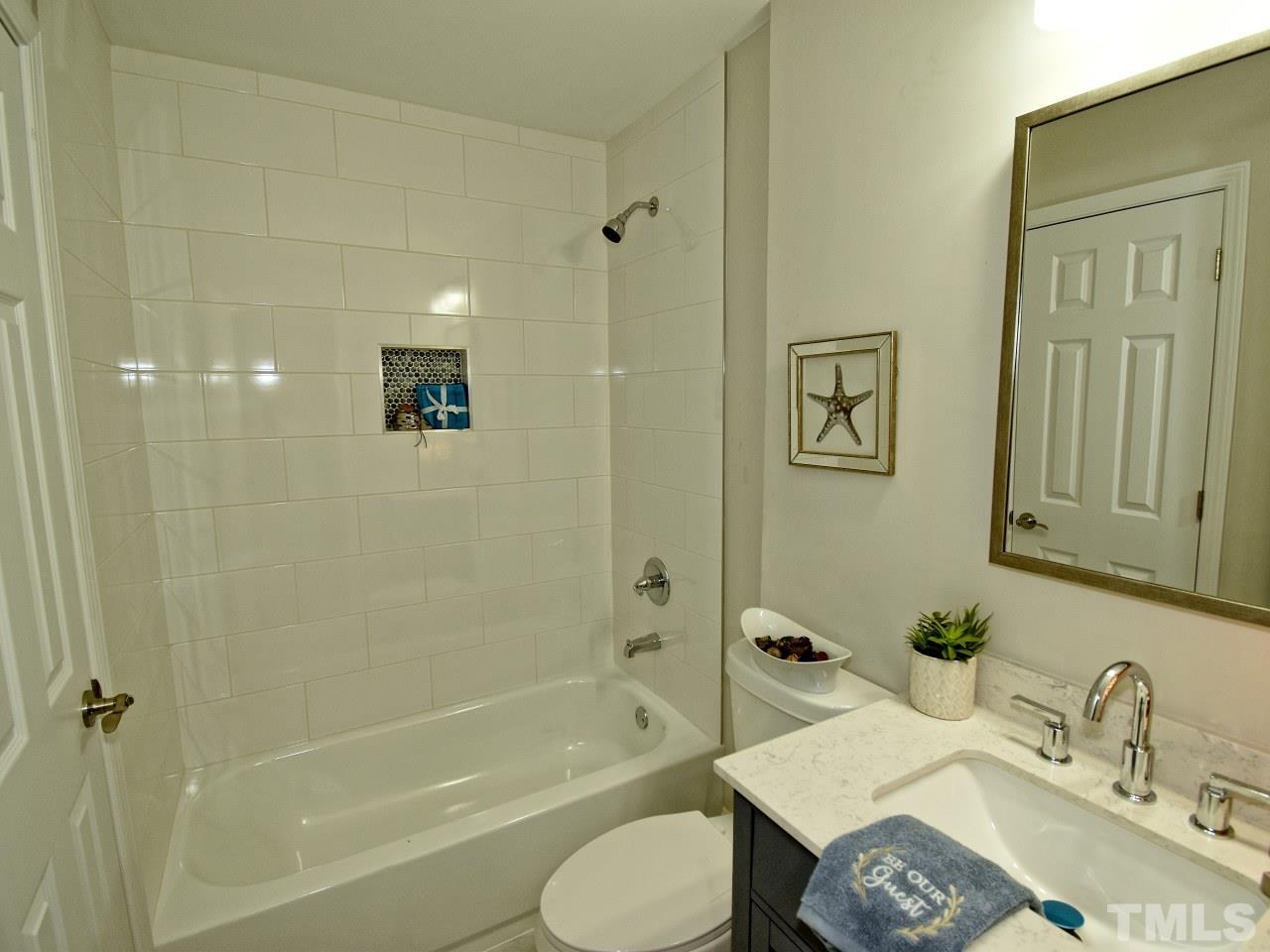 7040 Sandy Forks Road, Unit 101 Raleigh, NC 27615 - Photo 12 of 27