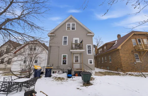 $289,900 | 5716 Beloit Road, West Allis, WI 53214