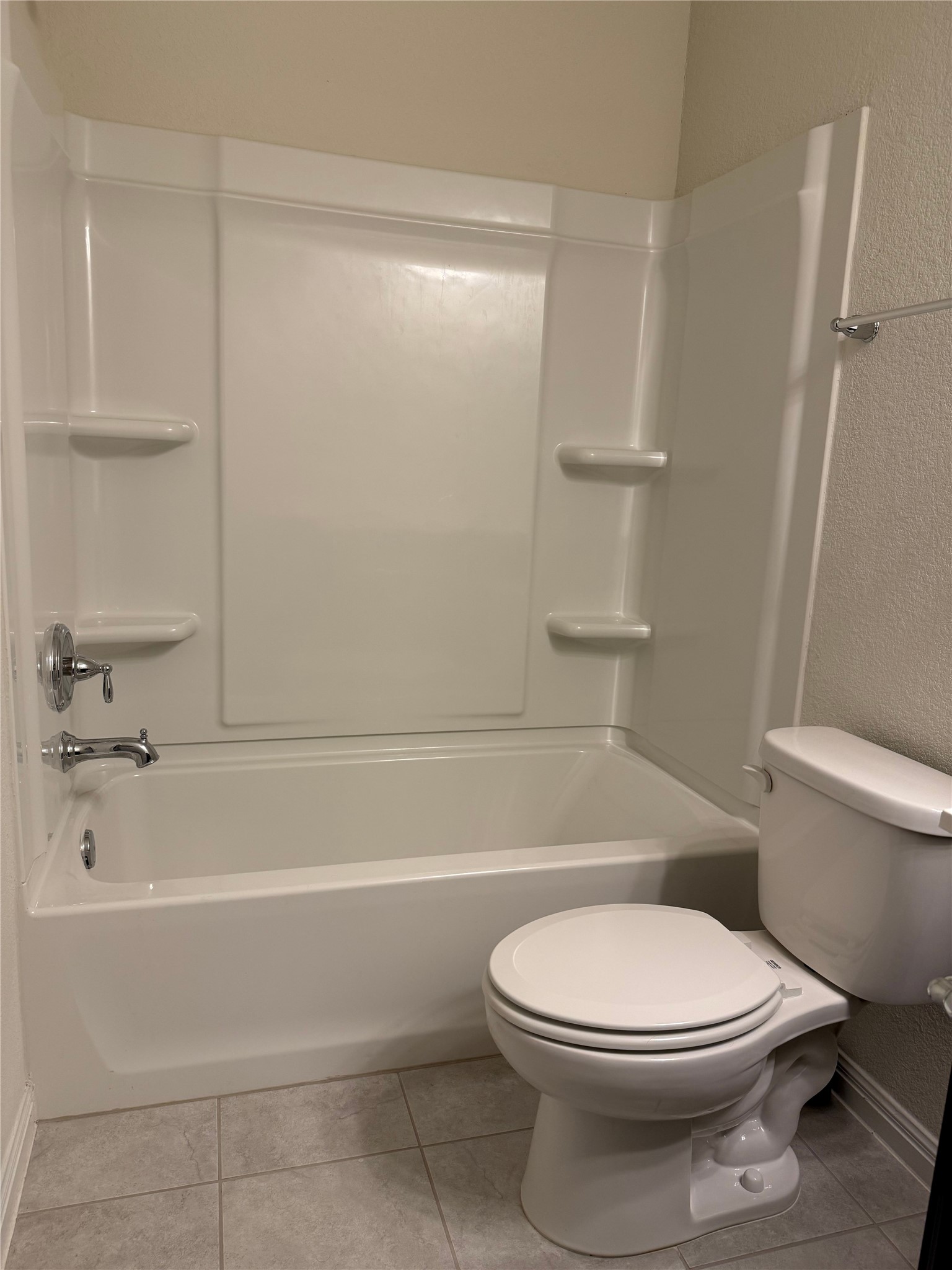 16109 Nightshade Street Austin, TX 78728 - Photo 20 of 24 a bathroom with a toilet and a shower