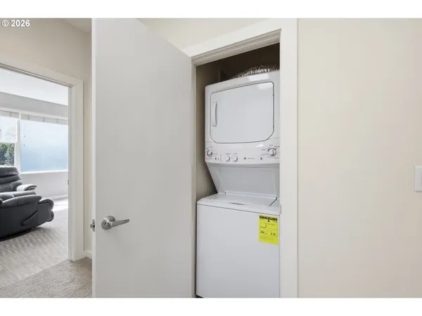 $449,000 | 367 Rustic Place, Unit 44, Eugene, OR 97401