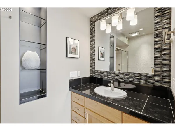 $449,000 | 367 Rustic Place, Unit 44, Eugene, OR 97401