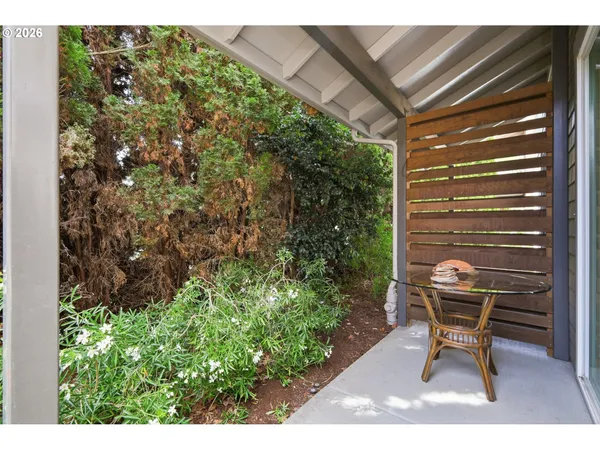 $449,000 | 367 Rustic Place, Unit 44, Eugene, OR 97401