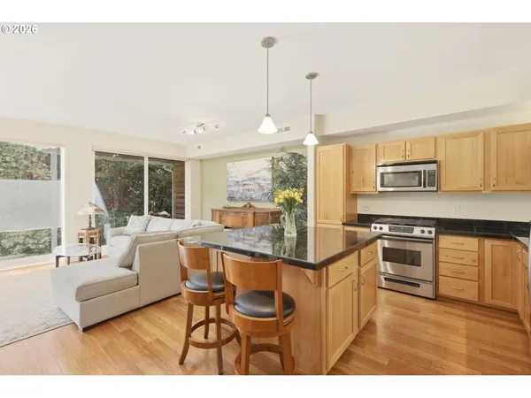 $449,000 | 367 Rustic Place, Unit 44, Eugene, OR 97401