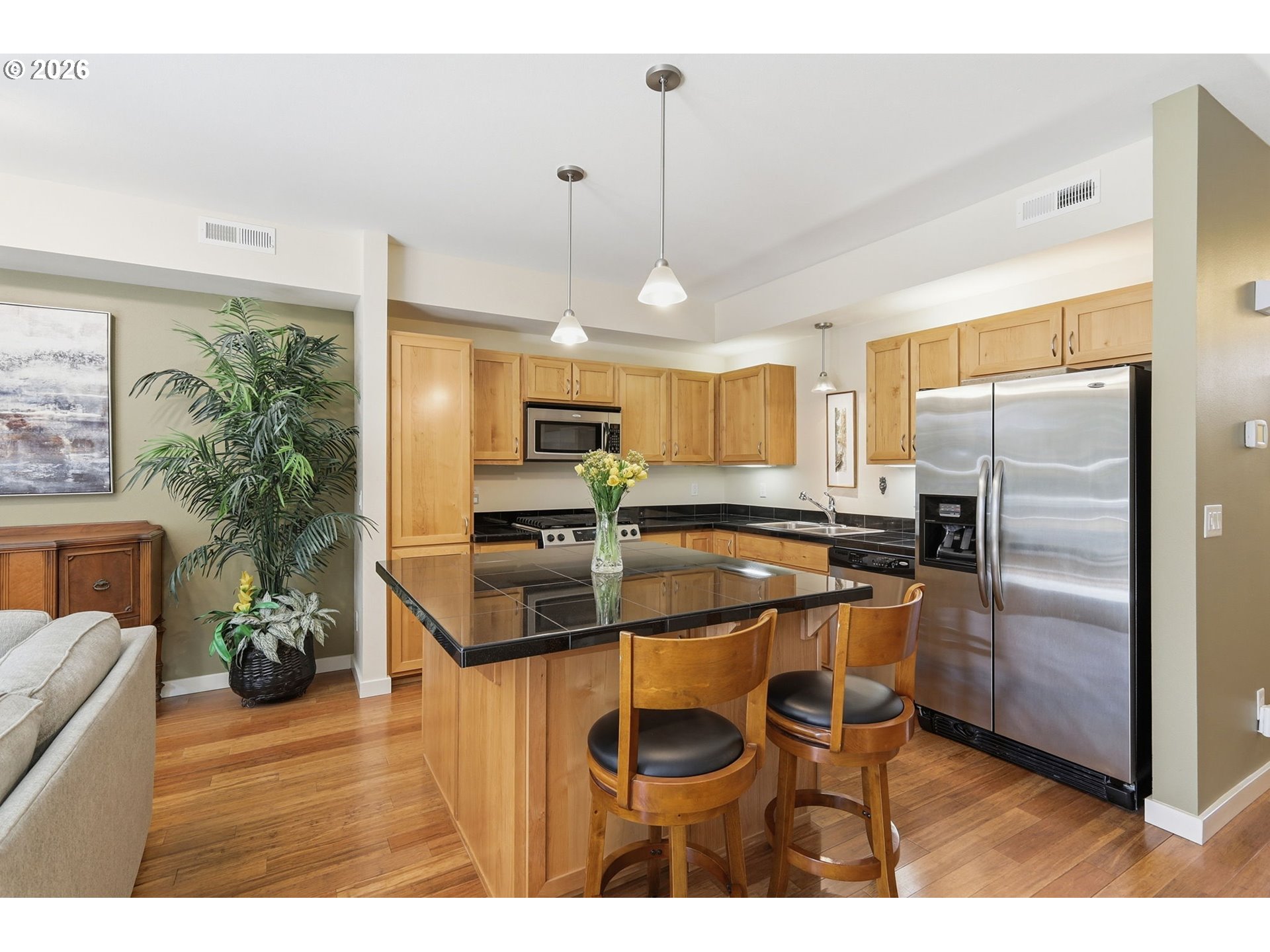 367 Rustic Place, Unit 44 Eugene, OR 97401 - Photo 8 of 41