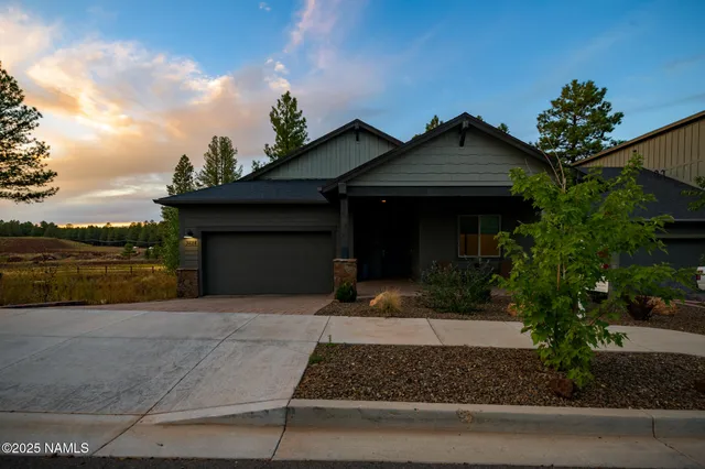 $875,000 | 3628 West Altair Way, Flagstaff, AZ 86001
