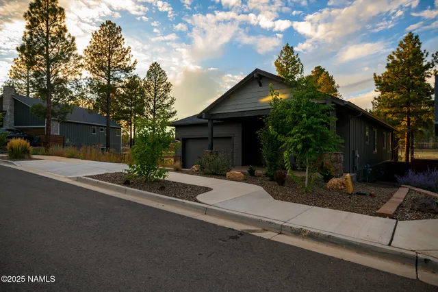 $875,000 | 3628 West Altair Way, Flagstaff, AZ 86001
