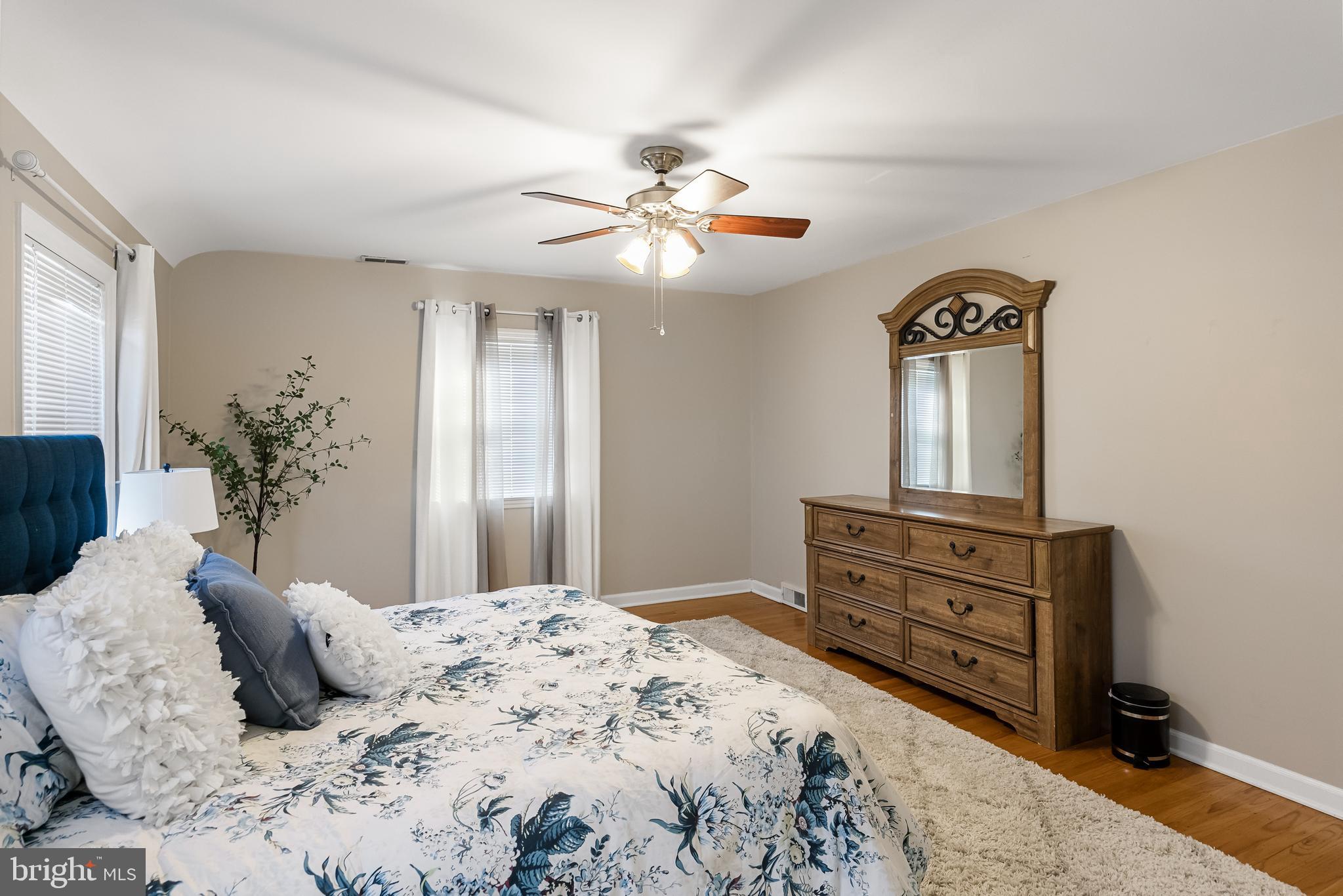 132 Merion Road Cherry Hill, NJ 08002 - Photo 19 of 40 PRIMARY BEDROOM