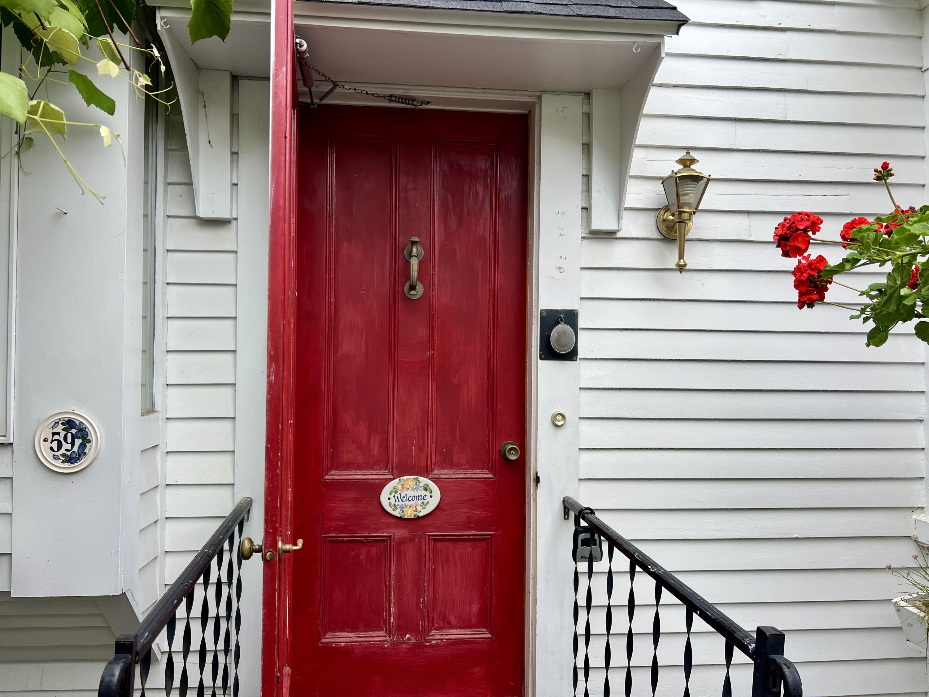 59 Cedar Street Belfast, ME 04915 - Photo 5 of 92 IMG_9588