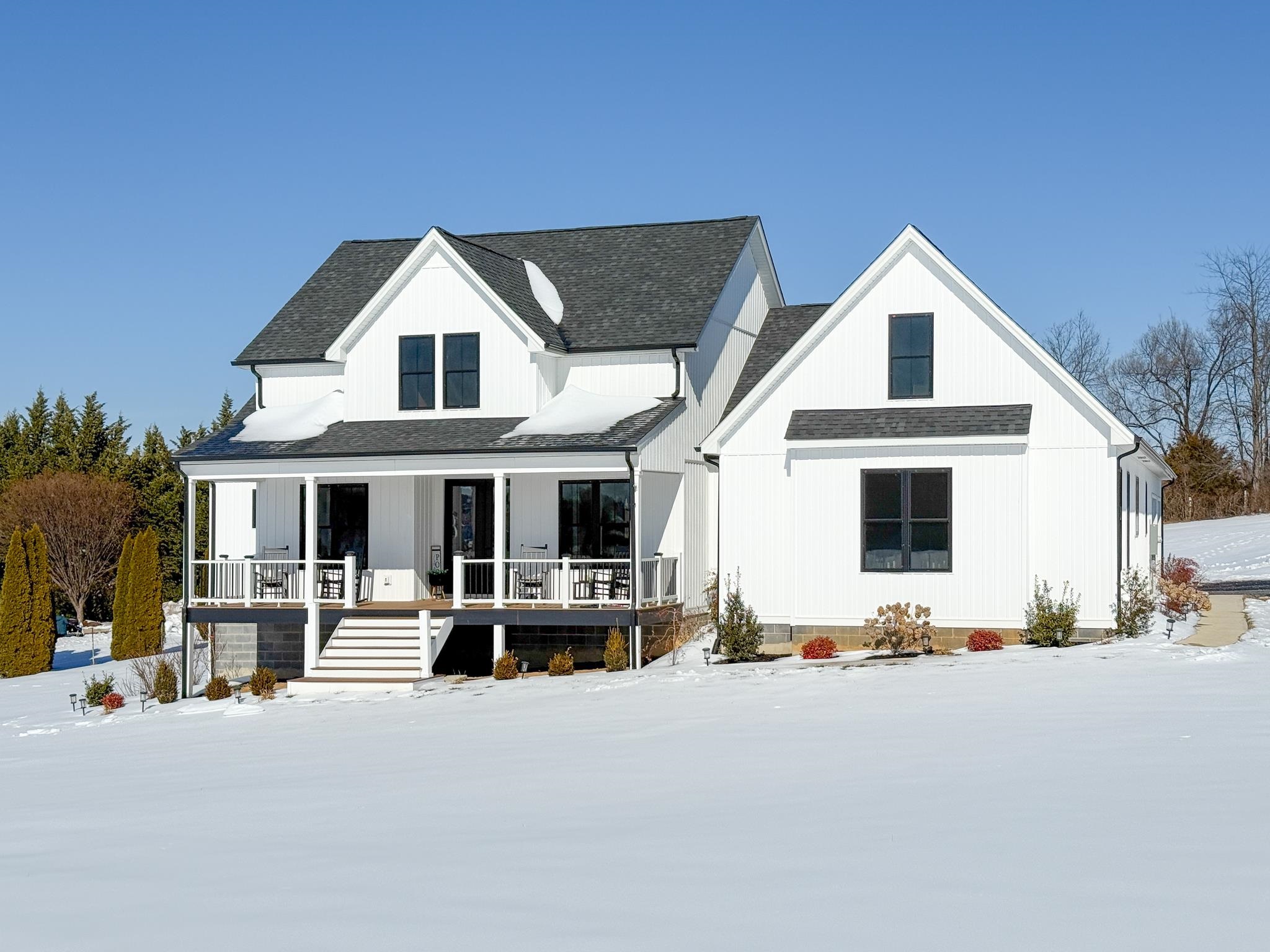 42 J Rnch Lane Fishersville, VA 22939 - Photo 2 of 46