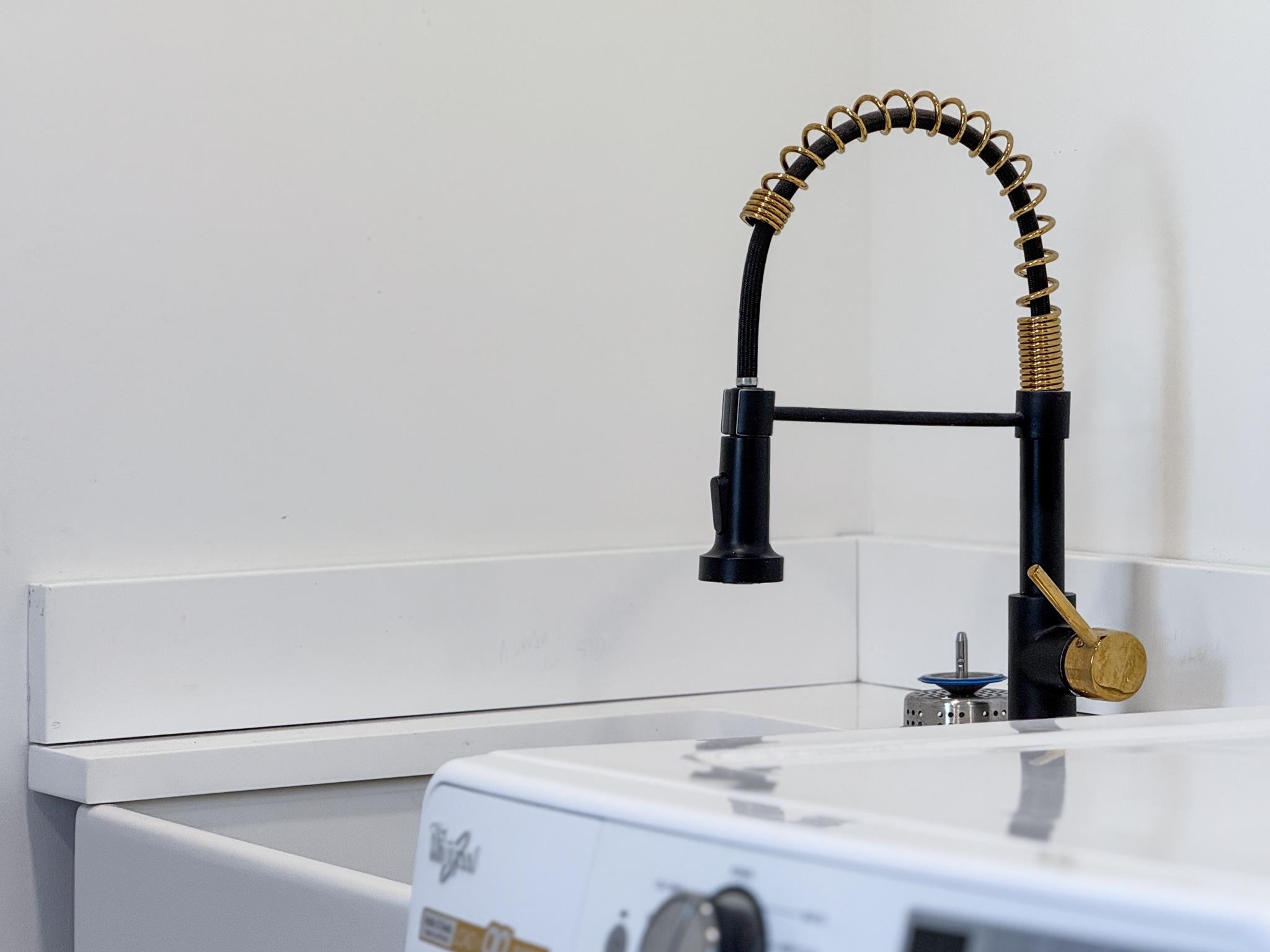 42 J Rnch Lane Fishersville, VA 22939 - Photo 21 of 46