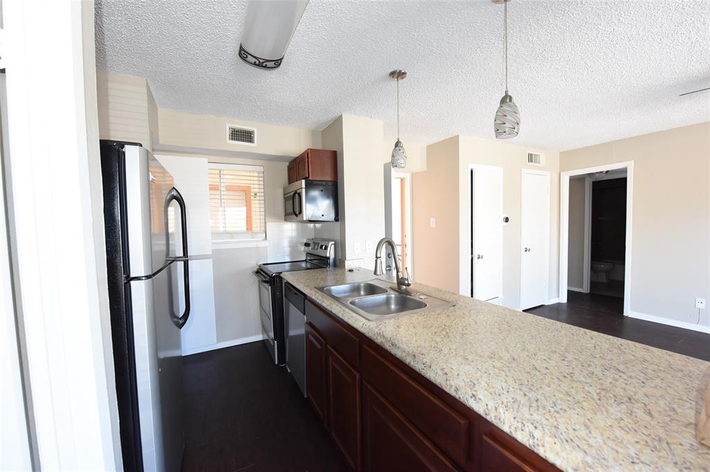 2833 Kings Road, Unit 208 Dallas, TX 75219 - Photo 6 of 16