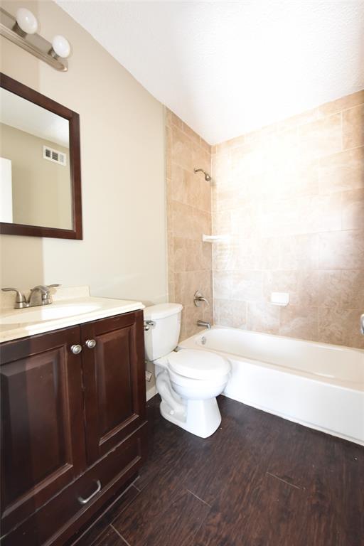 2833 Kings Road, Unit 208 Dallas, TX 75219 - Photo 9 of 16