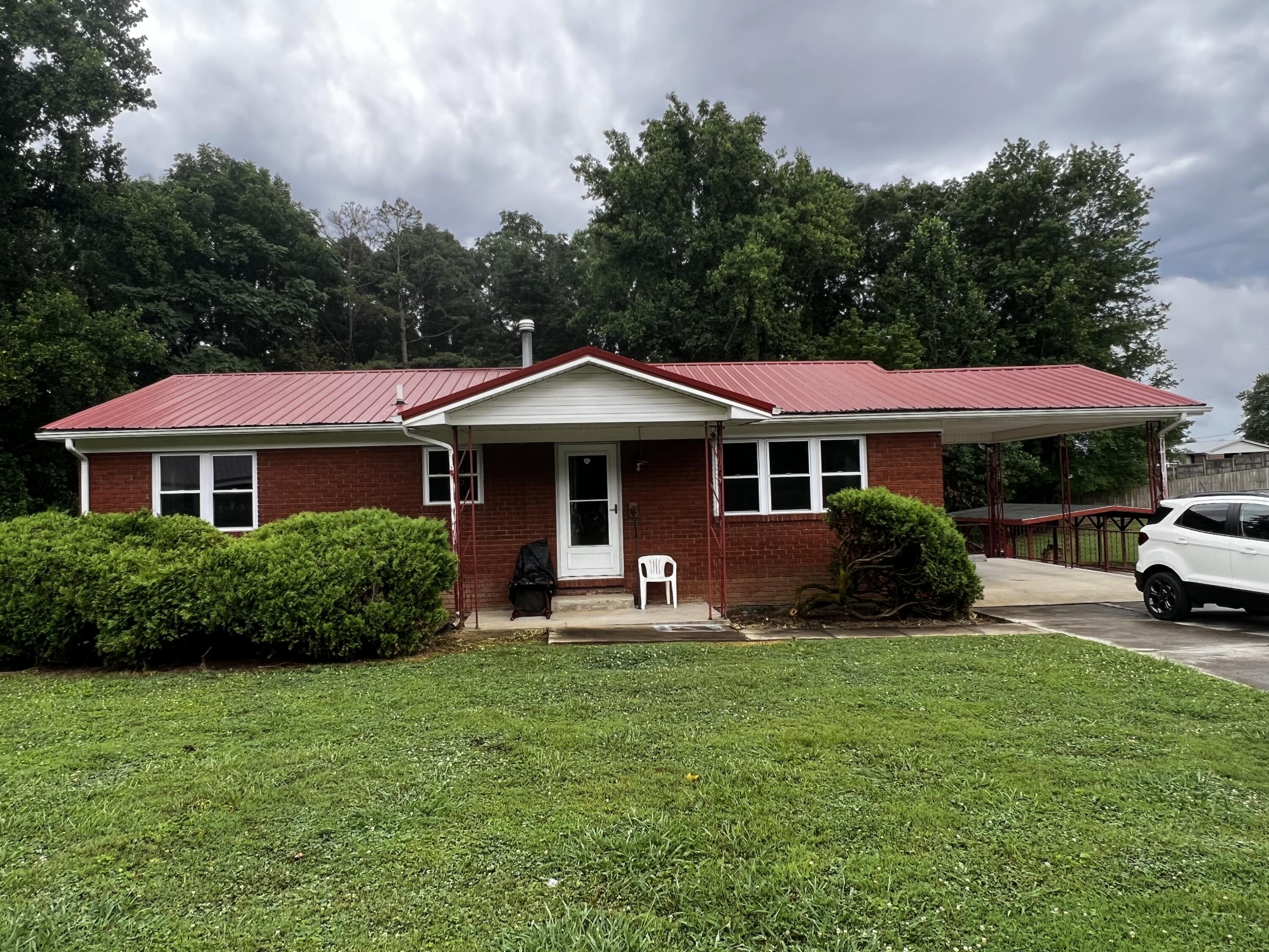 316 Mountain View Road Williamsburg, KY 40769 - Photo 1 of 28 B89DB4B1-DDF7-4B4F-811A-8BEE187A5ABA