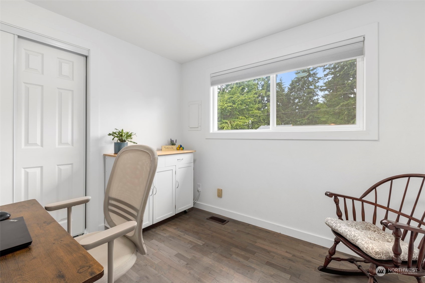 827 Southwest 304th Street Federal Way, WA 98023 - Photo 16 of 25 Gallery Image 16