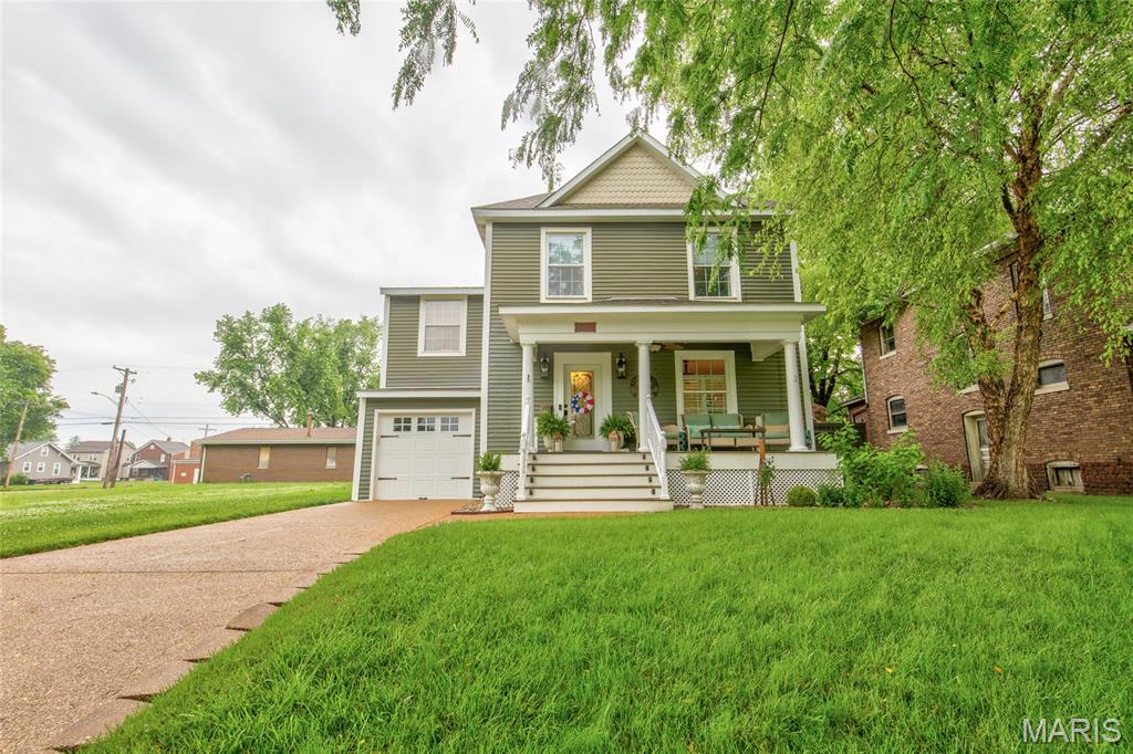 1713 4th Street Madison, IL 62060 - Photo 1 of 51 Gallery Image 1