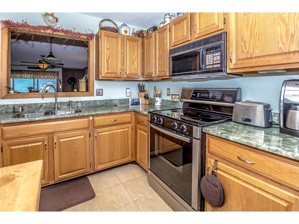 72 Eagle Ridge, Unit 72 Intervale, NH 03845 - Photo 3 of 25 Gallery Image 3