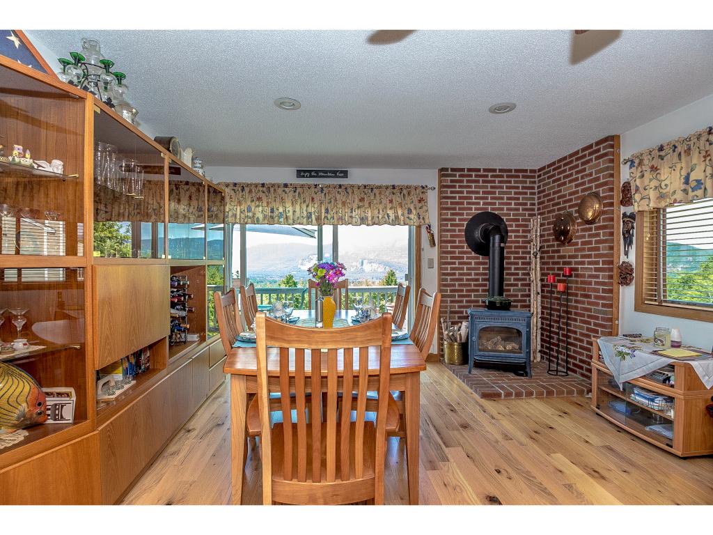 72 Eagle Ridge, Unit 72 Intervale, NH 03845 - Photo 6 of 25 Gallery Image 6