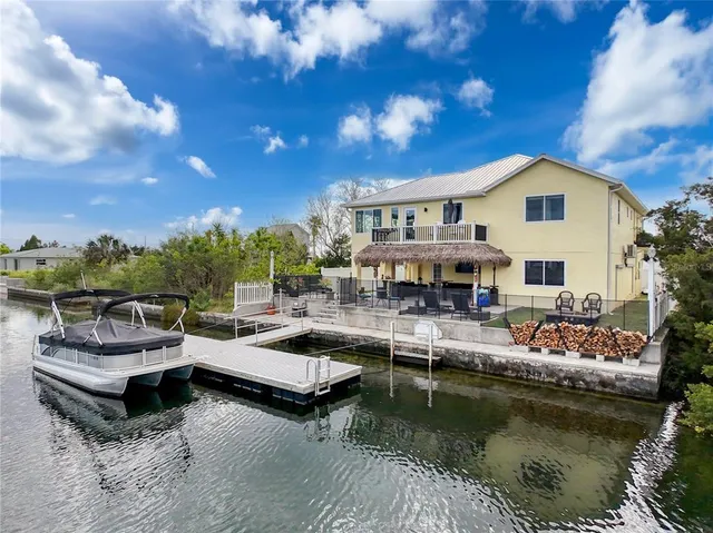 a close view of utility and utility room