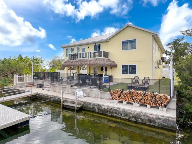 a kitchen with granite countertop lots of counter top space