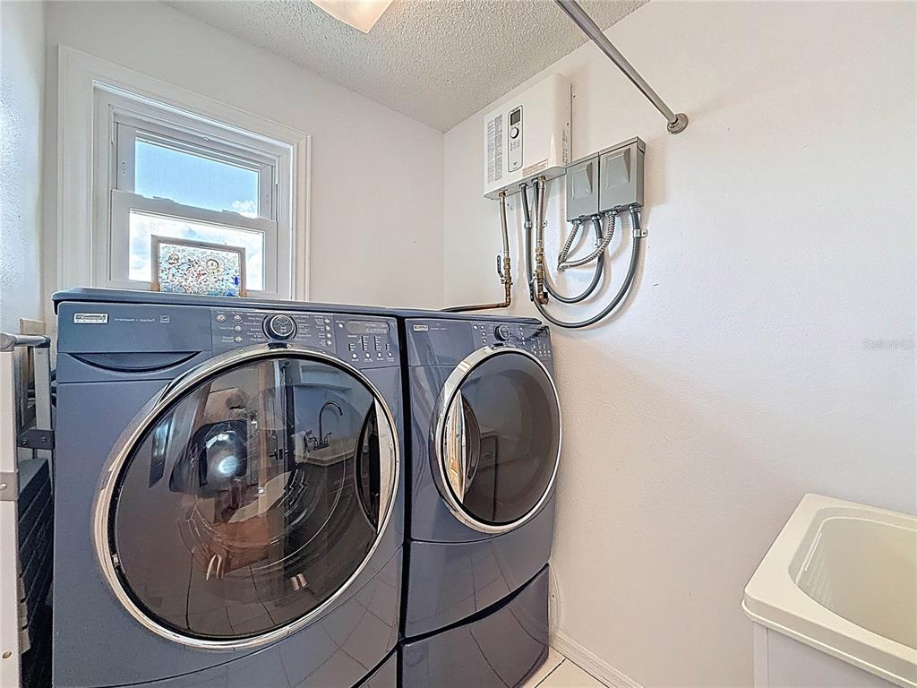 4116 Diaz Court Hernando Beach, FL 34607 - Photo 26 of 39