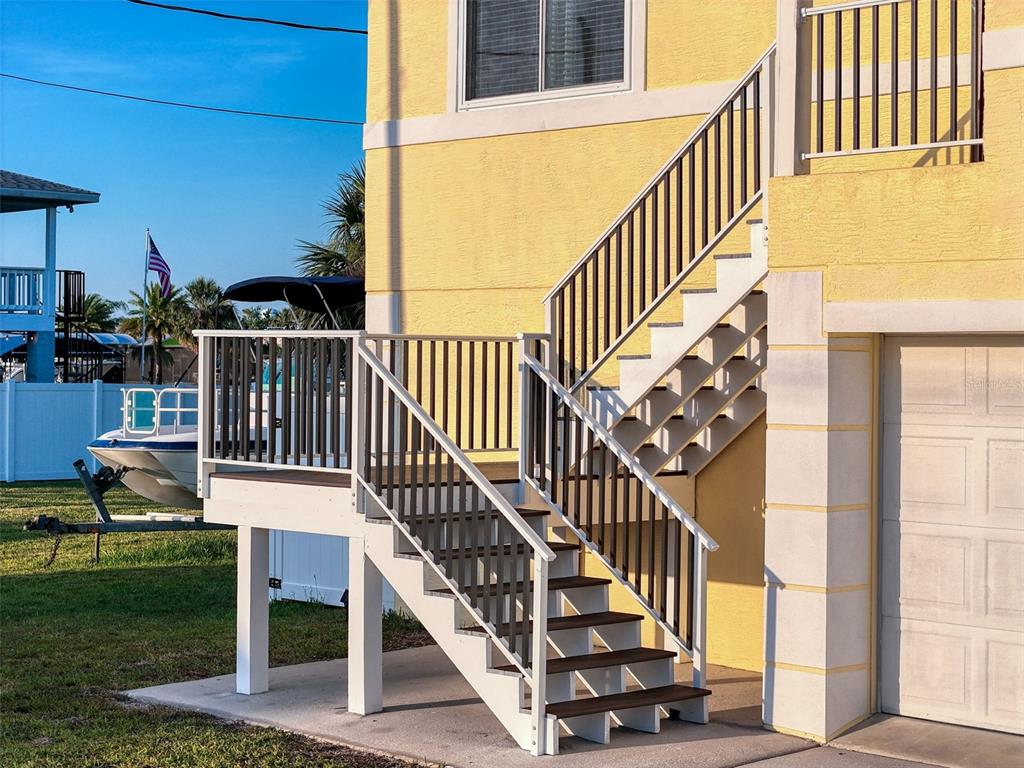 4116 Diaz Court Hernando Beach, FL 34607 - Photo 3 of 39