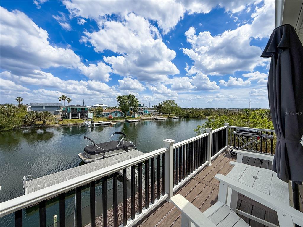 4116 Diaz Court Hernando Beach, FL 34607 - Photo 6 of 39