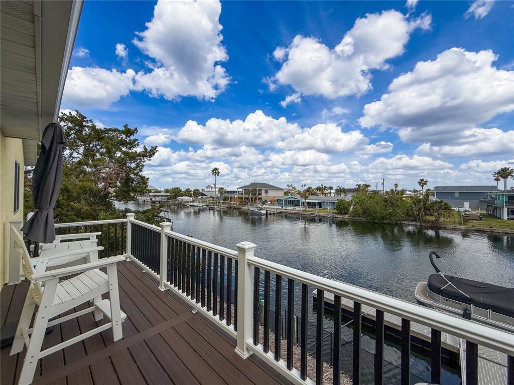 4116 Diaz Court Hernando Beach, FL 34607 - Photo 7 of 39