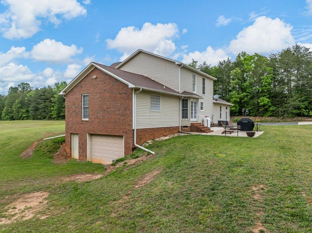 530 Hulon Howard Road Landrum, SC 29356 - Photo 36 of 50