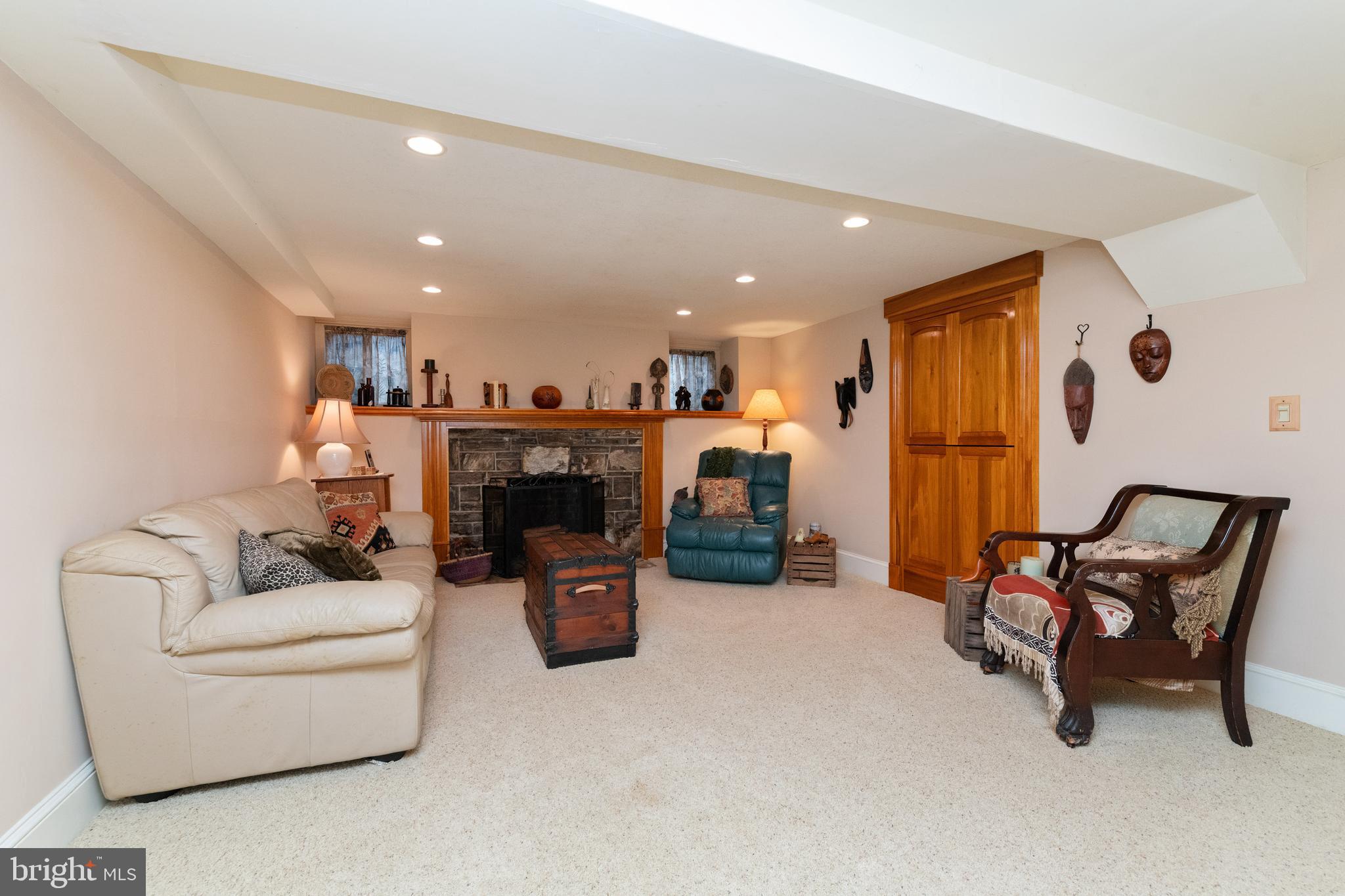 3713 Delverne Road Baltimore, MD 21218 - Photo 28 of 39 Cozy Lower Level Family Room