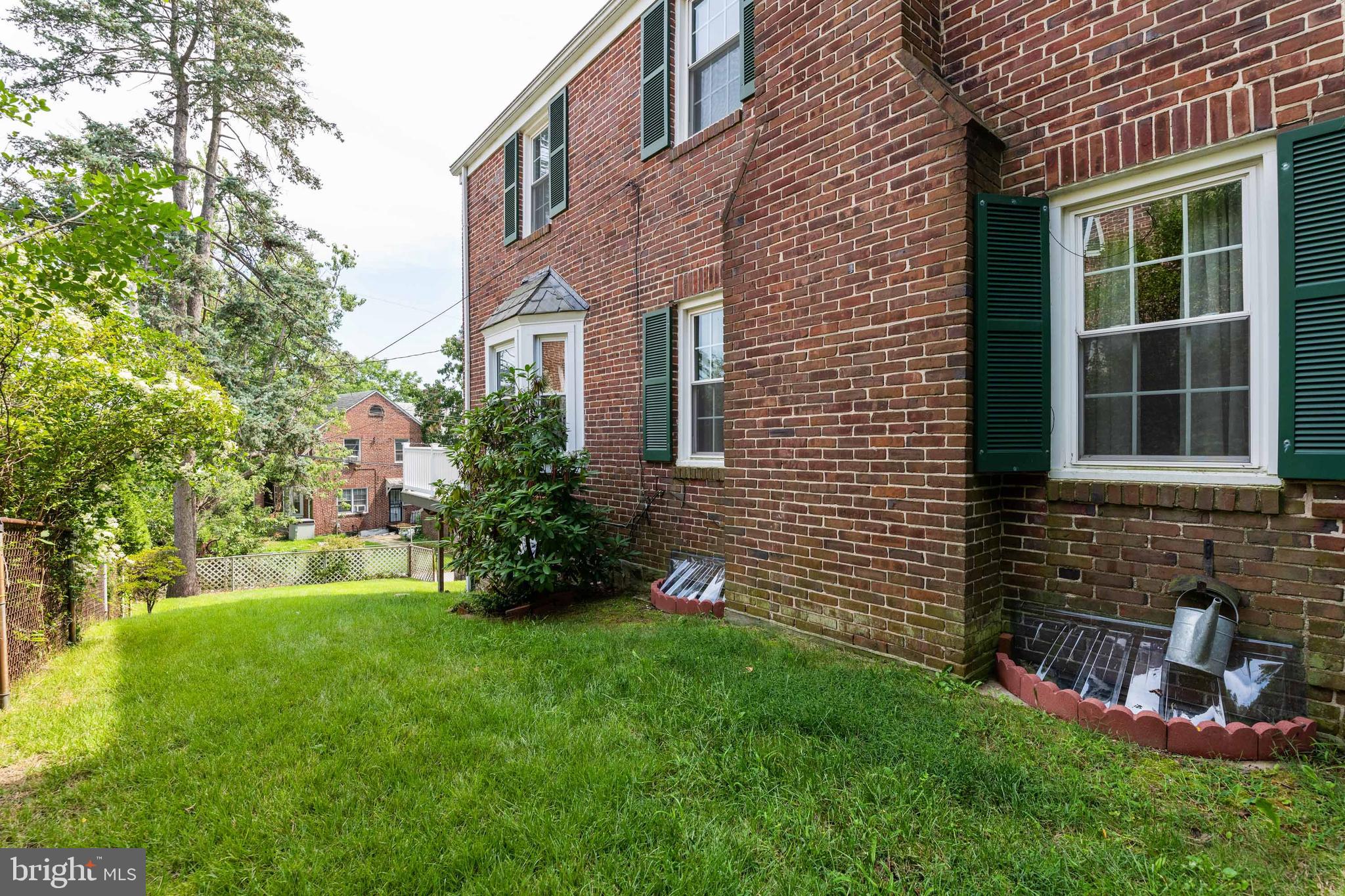 3713 Delverne Road Baltimore, MD 21218 - Photo 39 of 39 Side Yard