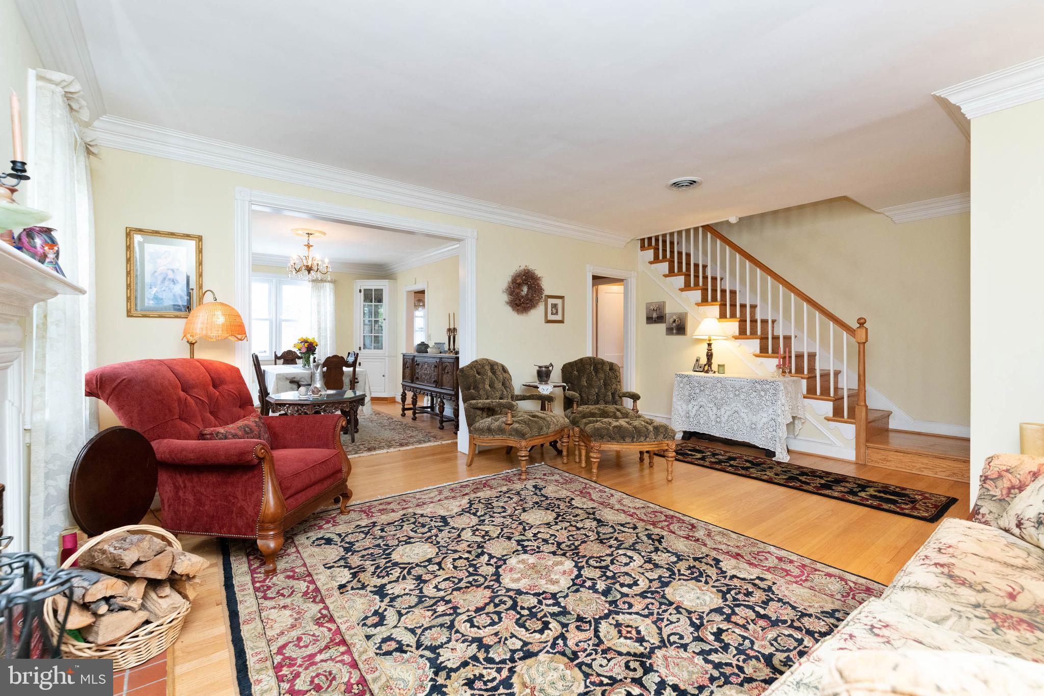 3713 Delverne Road Baltimore, MD 21218 - Photo 9 of 39 Living Room