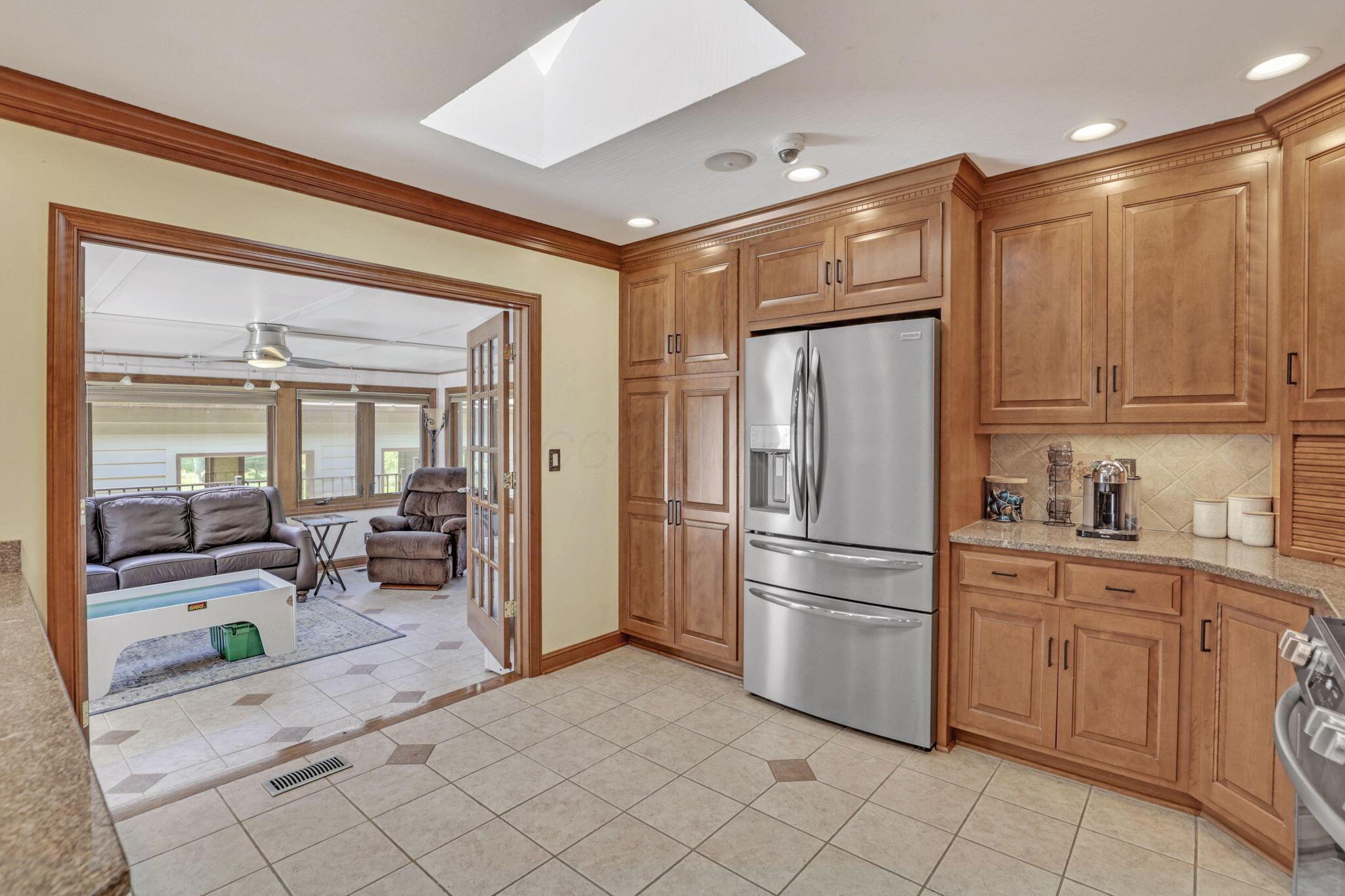 10485 Shipley Road Johnstown, OH 43031 - Photo 21 of 127 .