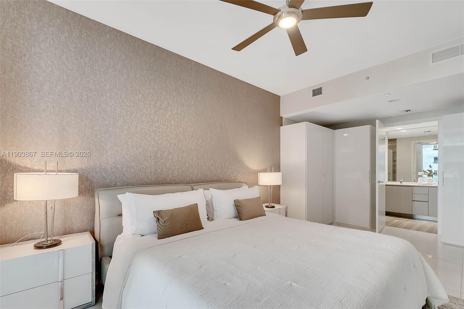 1010 Brickell Avenue, Unit 4309 Miami, FL 33131 - Photo 12 of 30