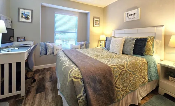 $2,500 | 612 49th Street East, Bradenton, FL 34208