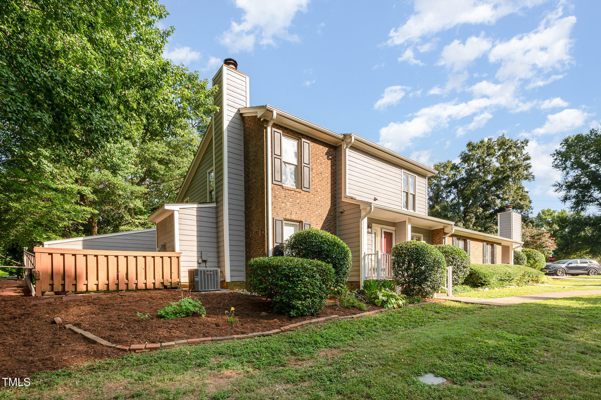 225 Clancy Circle Cary, NC 27511 - Photo 3 of 27 006_file_901