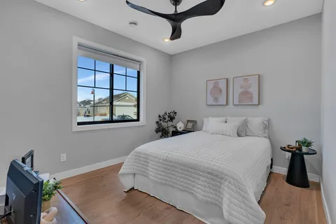 $699,900 | 12989 134th Avenue Northeast, Spicer, MN 56288