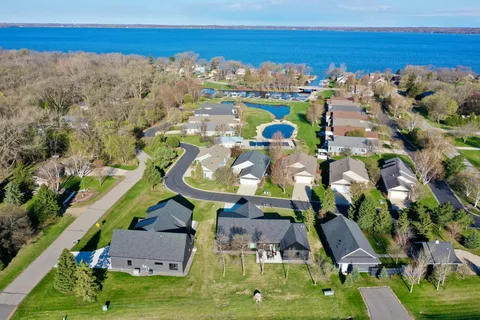 $699,900 | 12989 134th Avenue Northeast, Spicer, MN 56288