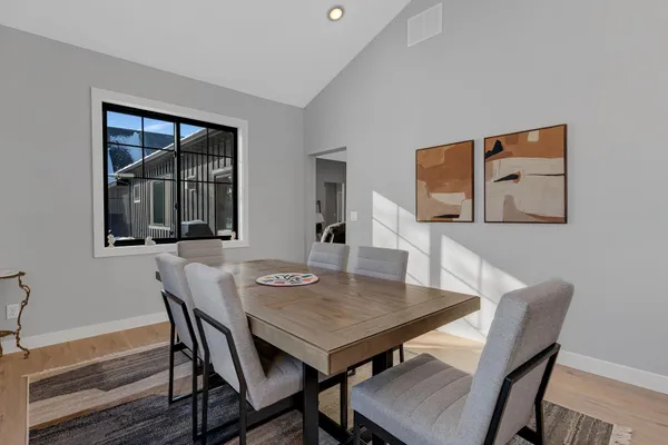 $699,900 | 12989 134th Avenue Northeast, Spicer, MN 56288