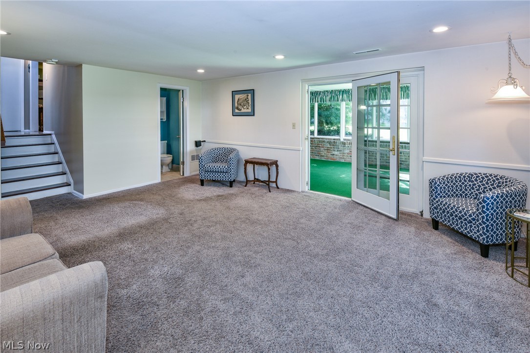 6160 Hemingway Road Cleveland, OH 44143 - Photo 12 of 30 Gallery Image 12