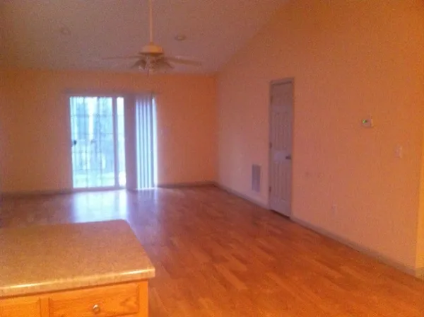 $1,500 | 16017 South Radio Station Road, Unit B, Seneca, SC 29678